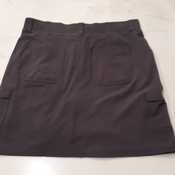 Lee Relaxed Fit Skort - Picture 5 of 7